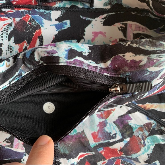 *SOLD* LULULEMON Break free crop sz 2 leggings Nulux 17" - Picture 13 of 13